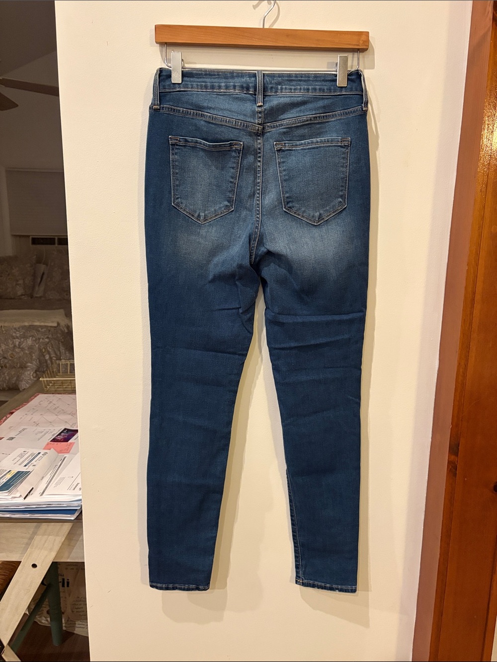 Old Navy ROCKSTAR Blue Distressed HIGH RISE Skinny Jeans,Size 4 - Picture 7 of 10